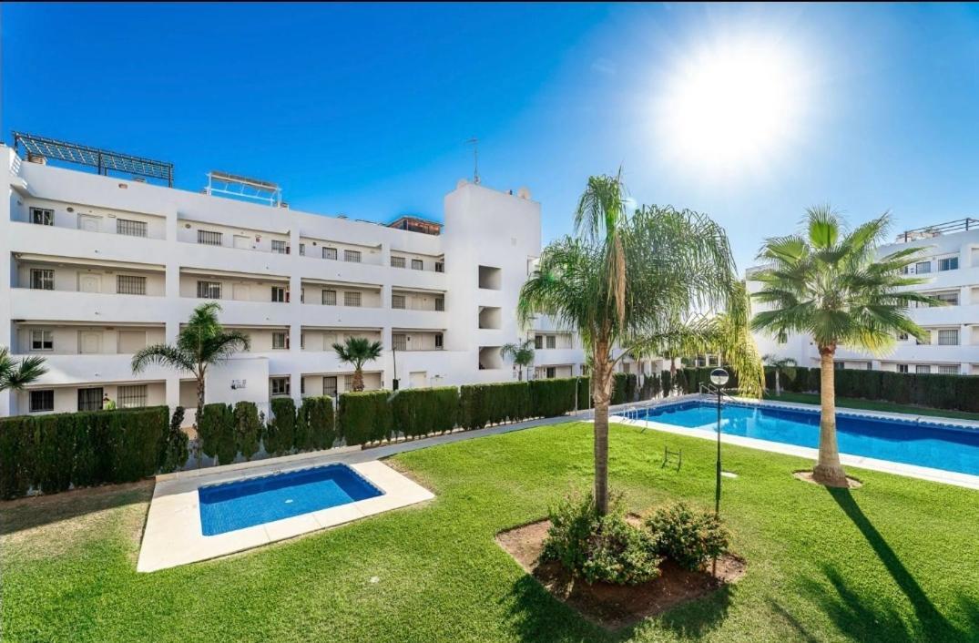 Two Bed, Two Bath Apartment With Sea Views - Angel De Miraflores Málaga Exterior foto